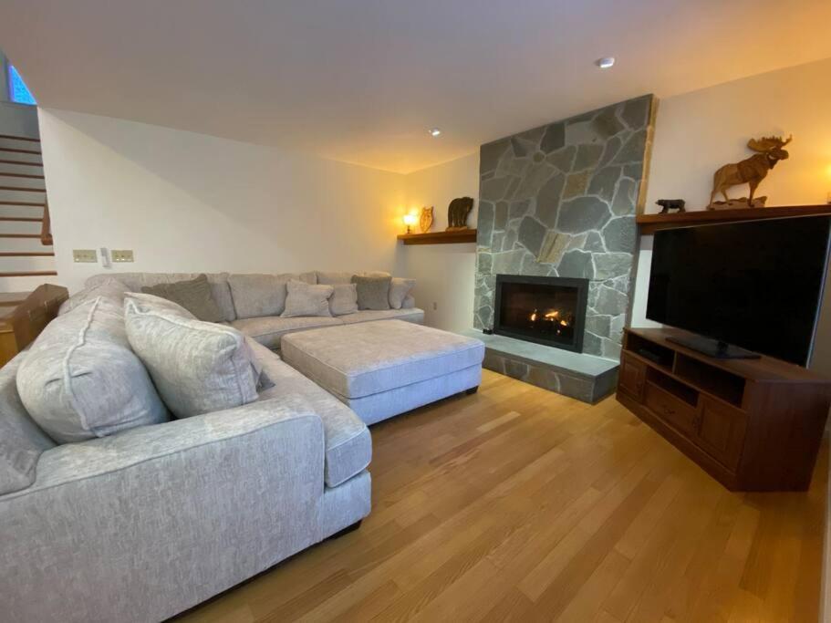 Beautiful Spacious Home W/ Game Room. Gilford Exterior foto